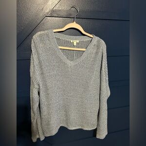 Versona Knitted Blue sweater